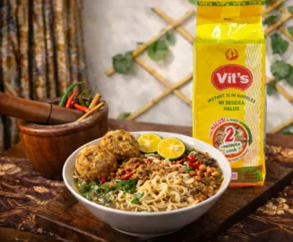 Malaysian Soto Ayam Noodle Soup Recipe